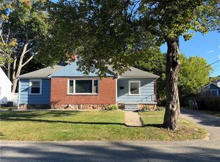 27 Irene Blvd, Woonsocket, RI 02895