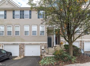 483 Fort Hill Cir, Fort Washington, PA 19034