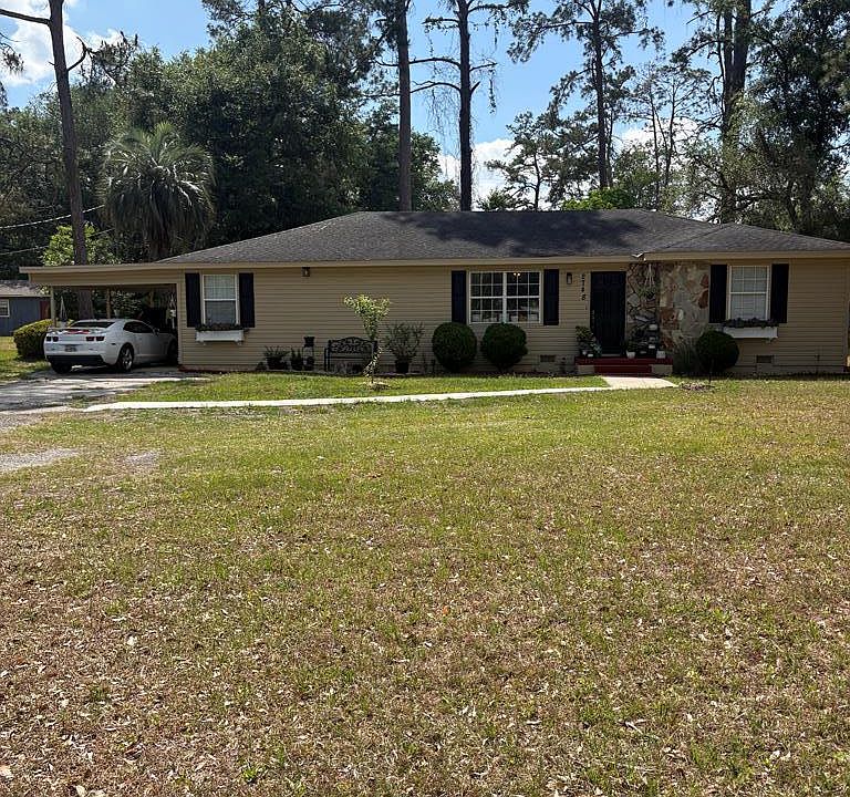 1st image of 2748 Jeannie St