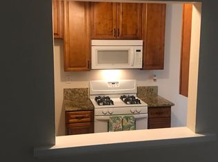 18851 Smokewood Cir APT 2, Huntington Beach, CA 92646