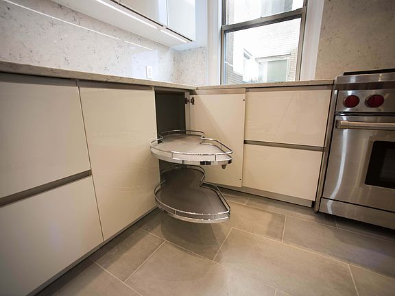 5th image of 780 W End Ave APT 9B