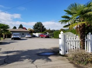 2126 Lewis River Rd, Woodland, WA 98674