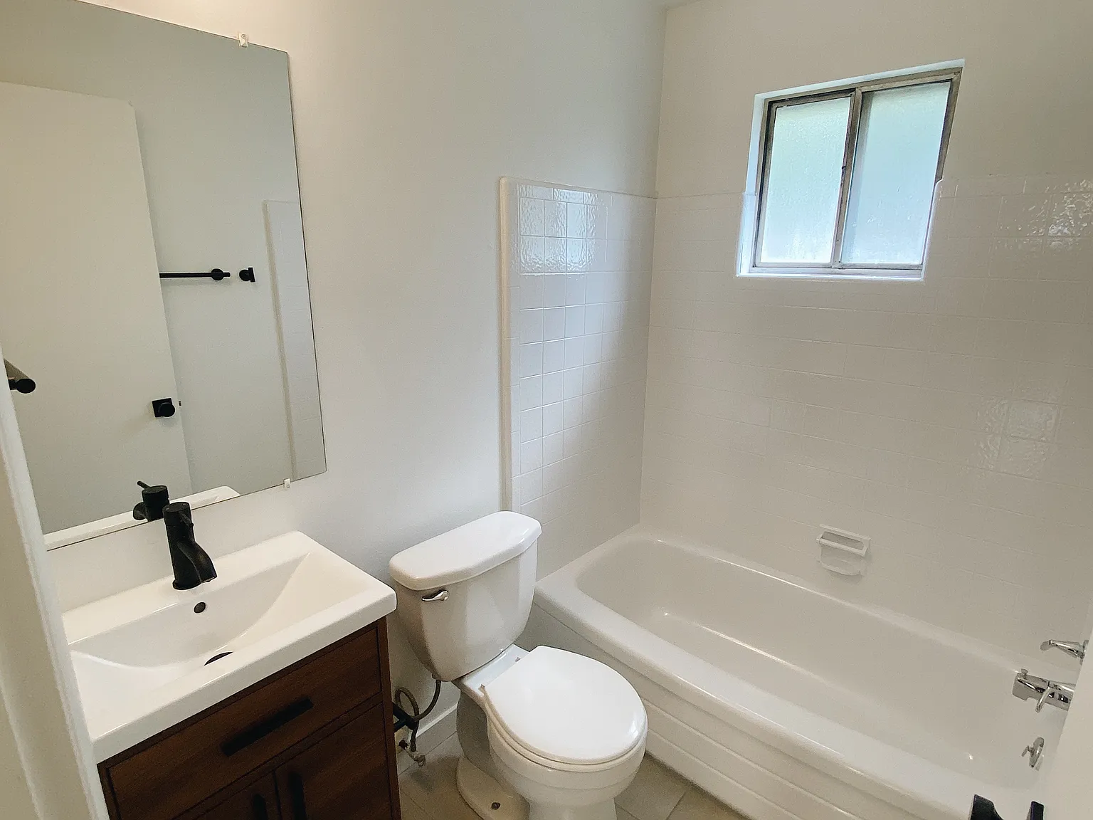 1 bed, 600 sqft, $1,350 — Photo 4