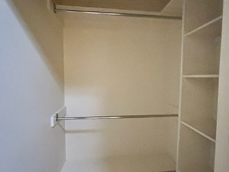 115 Noyant Dr — Photo 23