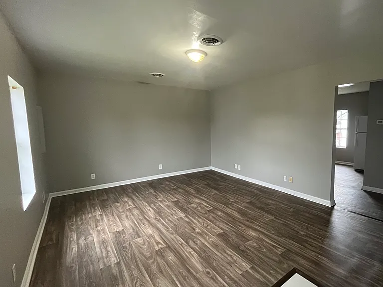 1327 Princeton Ave #2 — Photo 4