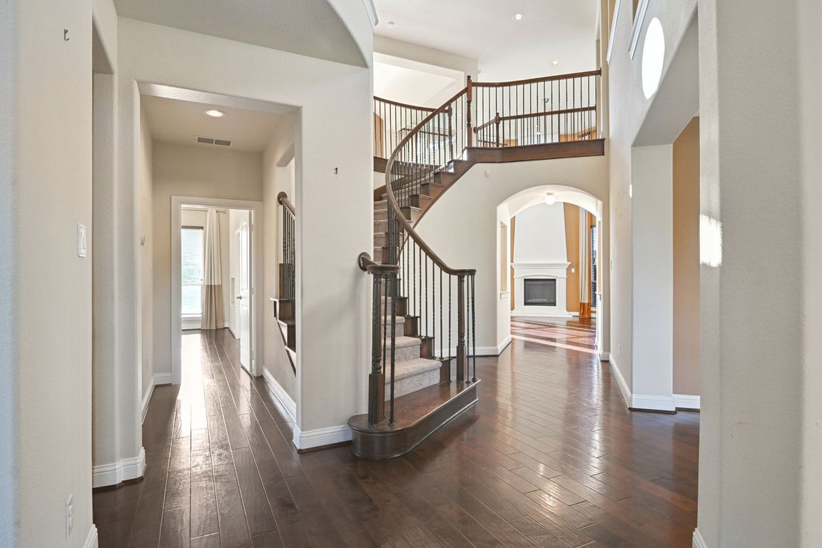 next background image