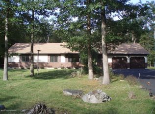 7 Melvin Ln, East Stroudsburg, PA 18302