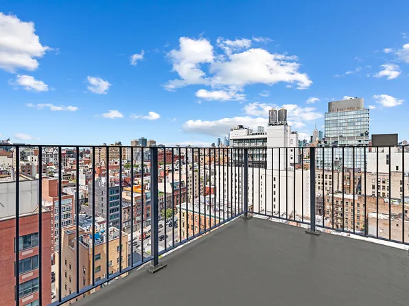 171 Chrystie Street image 1 of 22