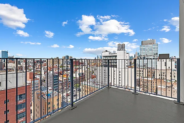 Rented by REAL New York | media 8