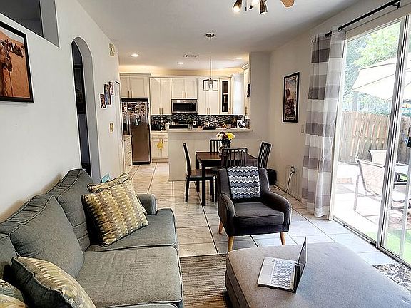 4th image of 13547 NW 9th Ct #13547