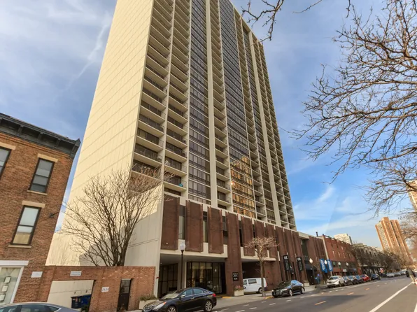 1636 N Wells St APT 1209, Chicago, IL 60614