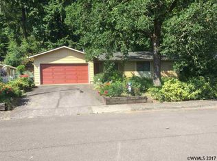 355 Walnut Way, Silverton, OR 97381
