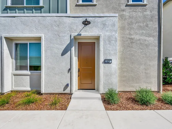 14545 Southpointe Dr #47, Folsom, CA 95630