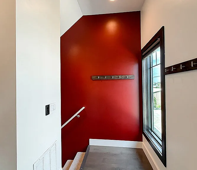 2nd Floor Landing at Top of Stairwell