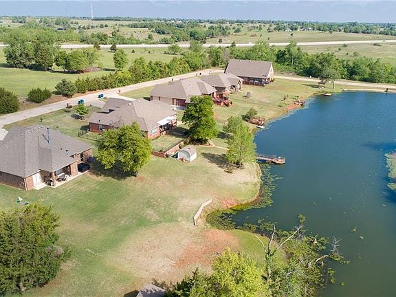4th image of 600 Westwind Dr