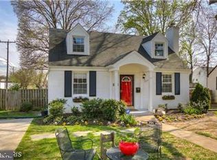6659 Jefferson Ave, Falls Church, VA