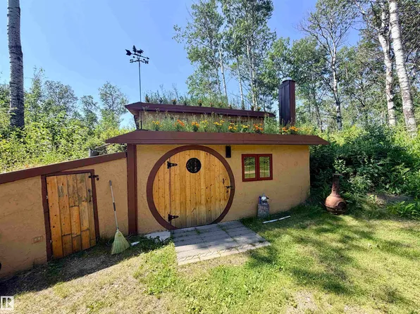 7006 Township Road 583, Saint Paul County No. 19, AB T0A 1A0