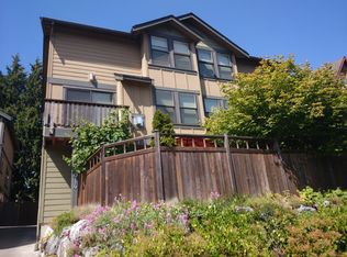 2614 NW 57th St #B, Seattle, WA 98107