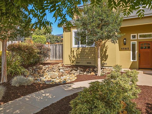 2nd image of 4585 Dawn Ln