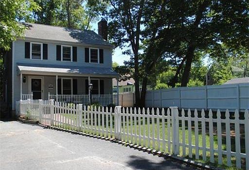 2nd image of 102 Cape Cod Ave