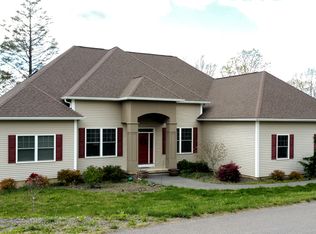 150 Lincoln St, Dallas, PA 18612