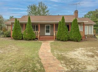 975 Camden Rd, Raeford, NC 28376