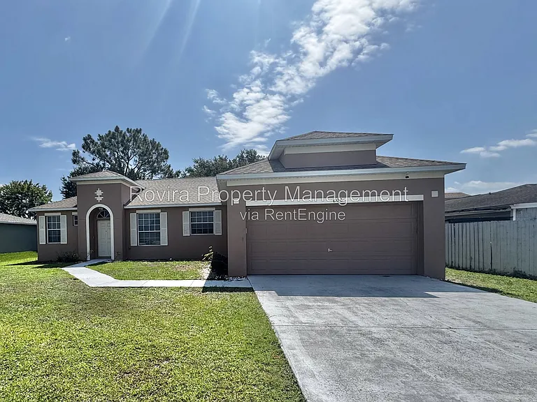 806 Palermo Ct — Photo 1