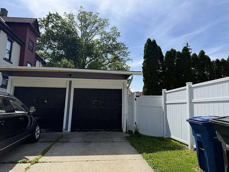 garage