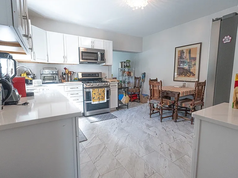 131 Summer St #1 — Photo 4