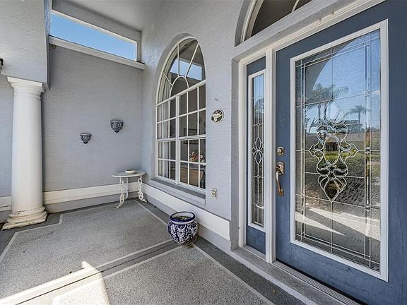 3rd image of 9525 Springmeadow Dr