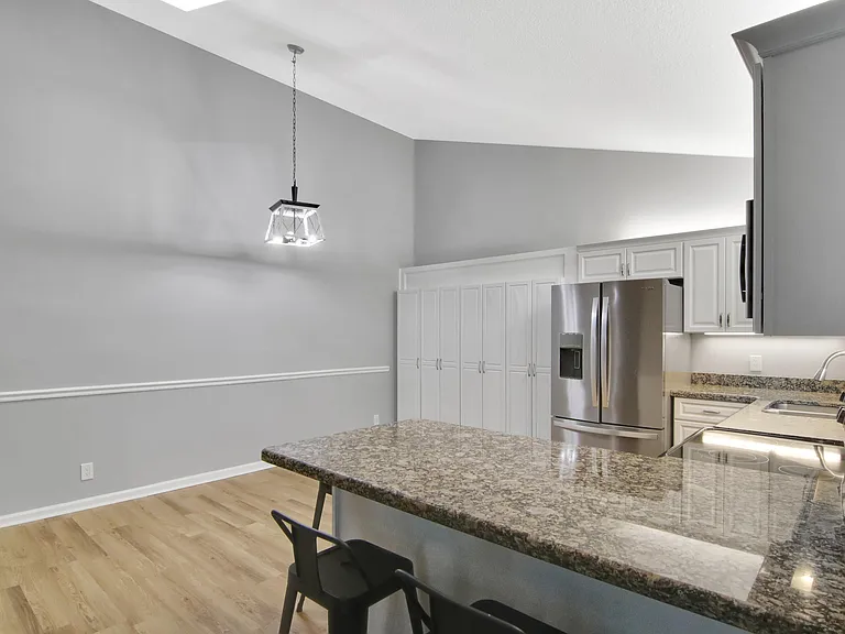 12624 Woodmill Dr — Photo 5