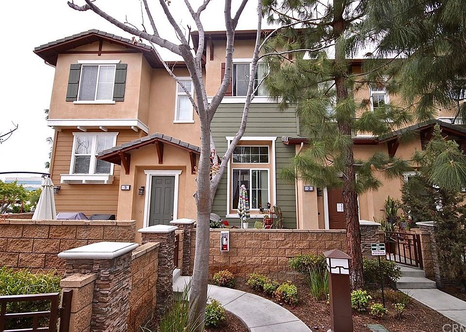 1st image of 14560 Newport Ave Unit 2