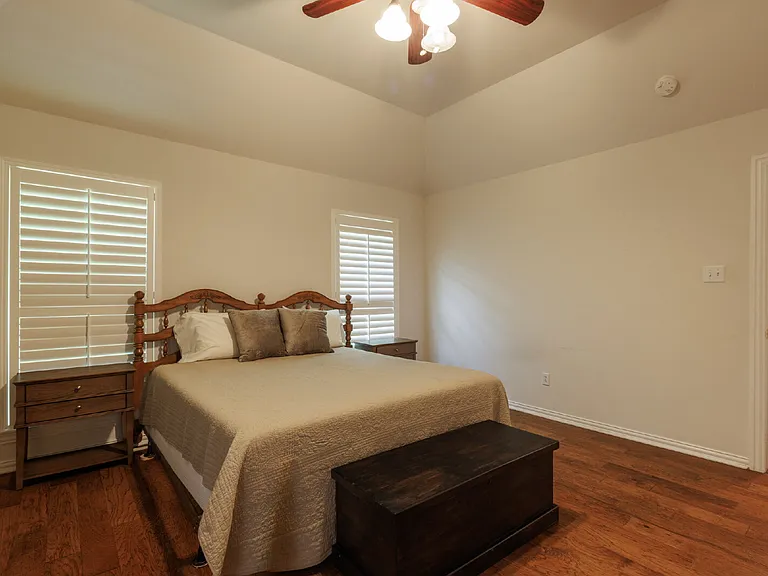 3726 Pensacola Dr — Photo 35