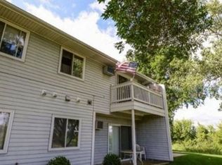 2480 Cobble Hill Alcove, Woodbury, MN 55125