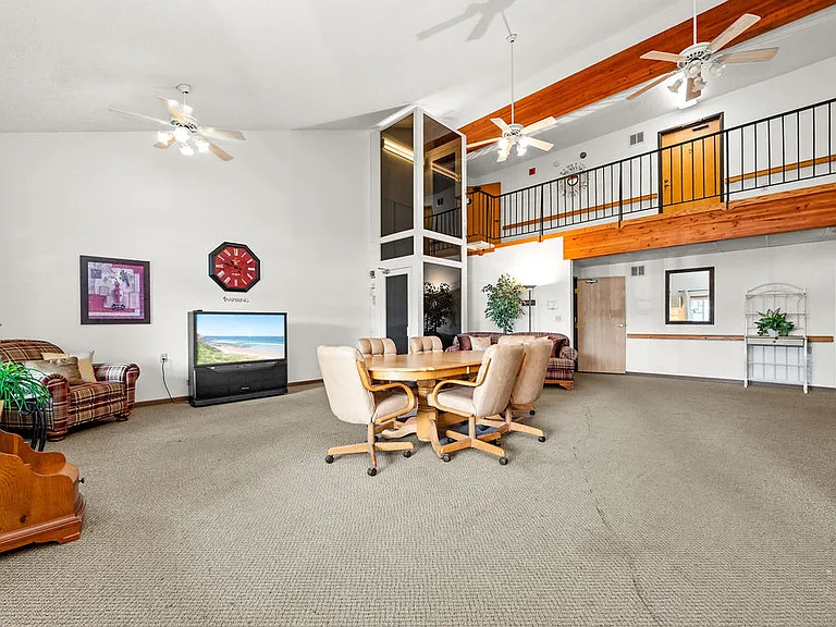 Westview Apartments — Photo 18