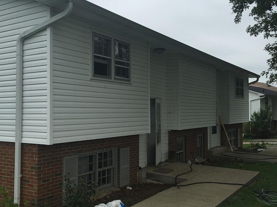2nd image of 432 Schenkel Ln #434