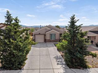2826 Merlot Dr SW, Albuquerque, NM 87121
