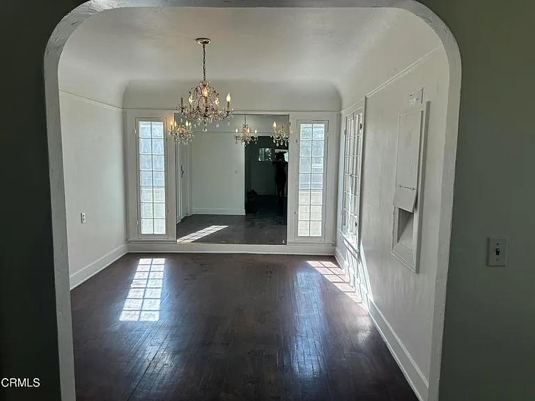 2122 Navarro Ave — Photo 10