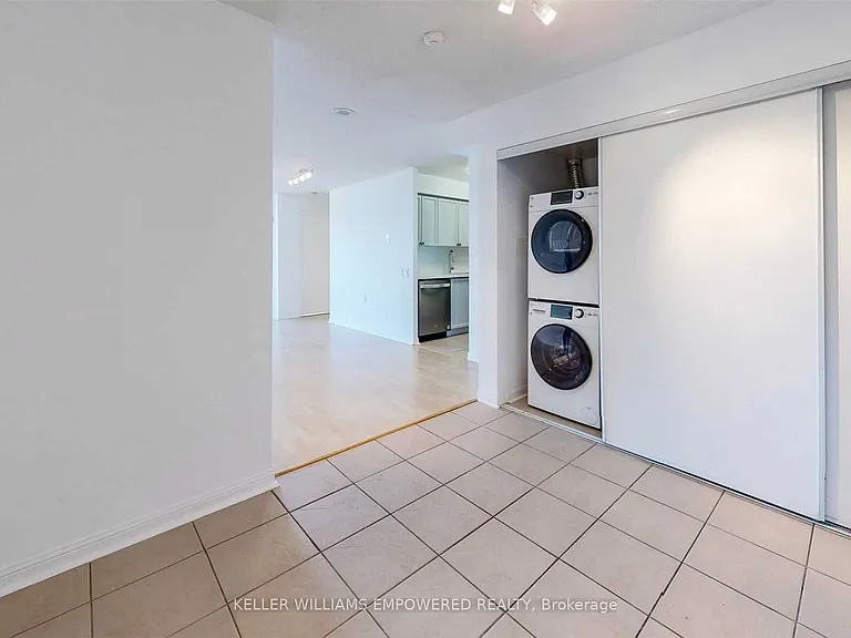 650 Lawrence Ave W #915 — Photo 10