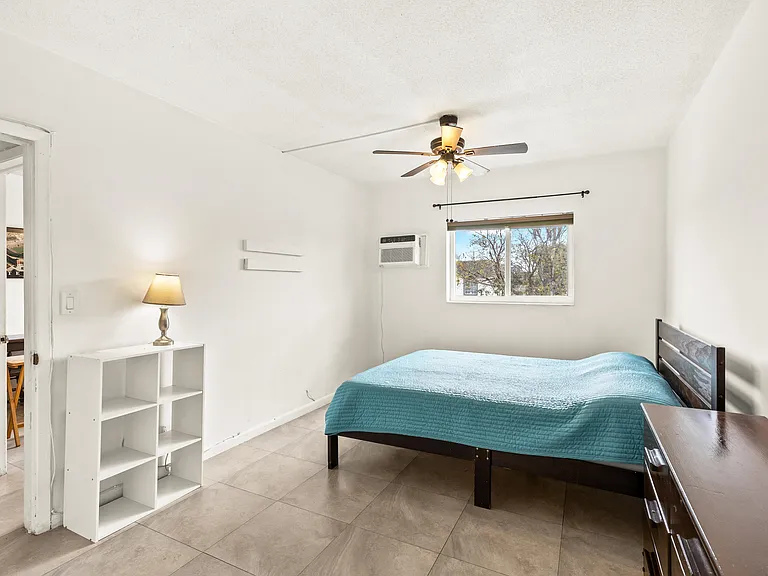 1021 NE 24th Ave #12 — Photo 26