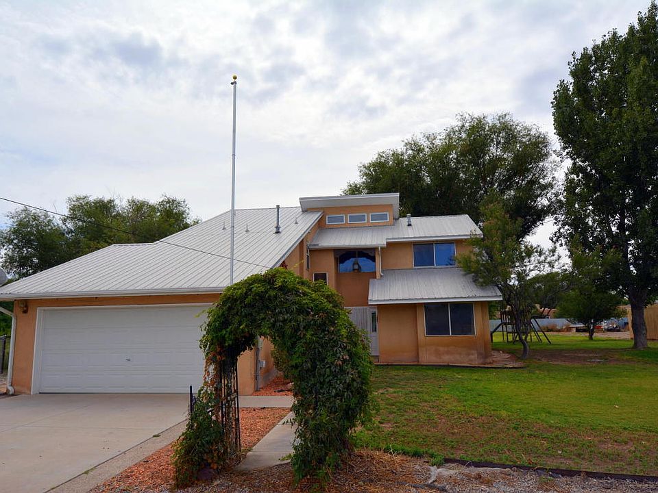 1st image of 325 Morrison Dr