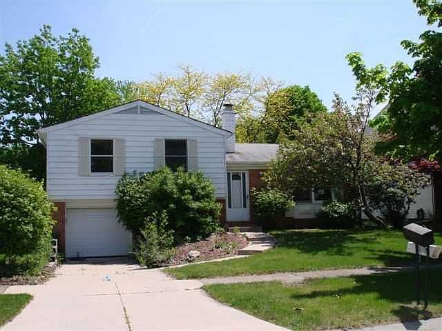 1st image of 2461 Jamestown Dr