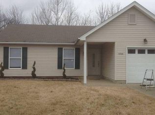 3734 Sonoma Ln, Louisville, KY 40219