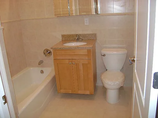 Rented by NY Space Finders Inc. | media 27