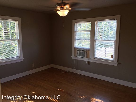 3rd image of 1301 Louise Ave #10237425