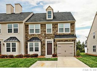 5749 Mossdale Ln, Charlotte, NC 28278