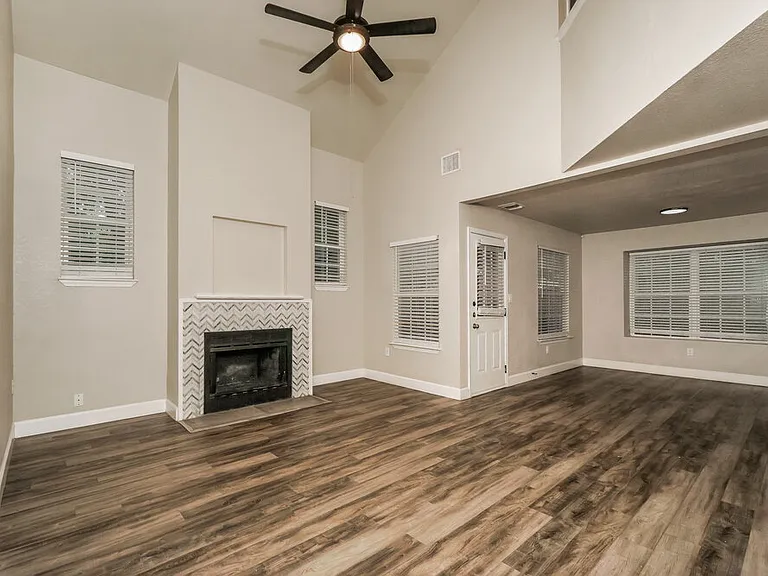 7310 Oswego Dr — Photo 6