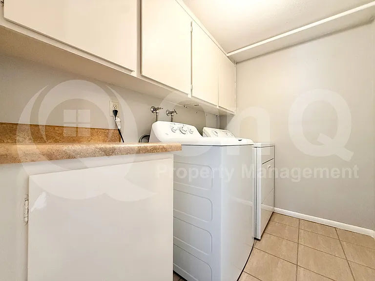4950 E Lake Point Cir — Photo 17