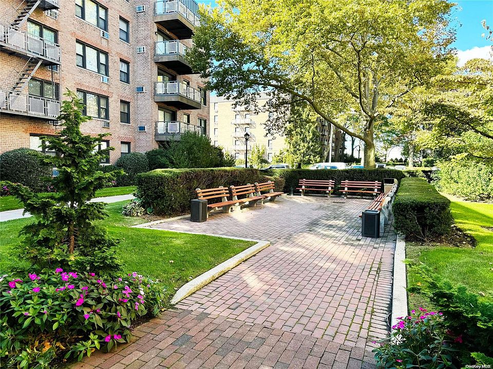 1st image of 5 Birchwood Court #2D