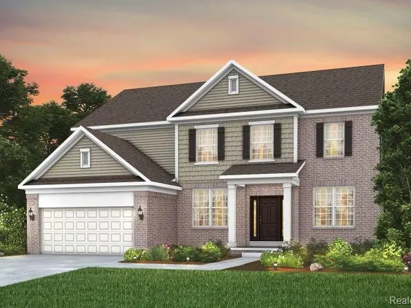 51194 Nature Trail Dr, Macomb, MI 48042